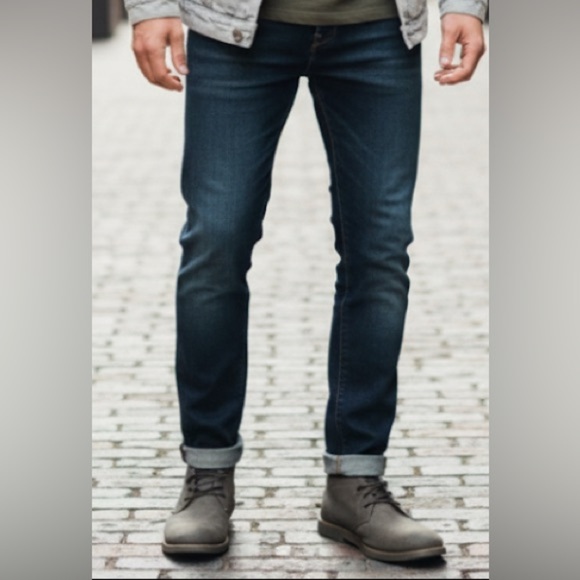 LEVIS Gray Mid High Ankle Chukka Boots Faux/Vegan Leather Lace Up Shoes M's 8.5 - Picture 1 of 10